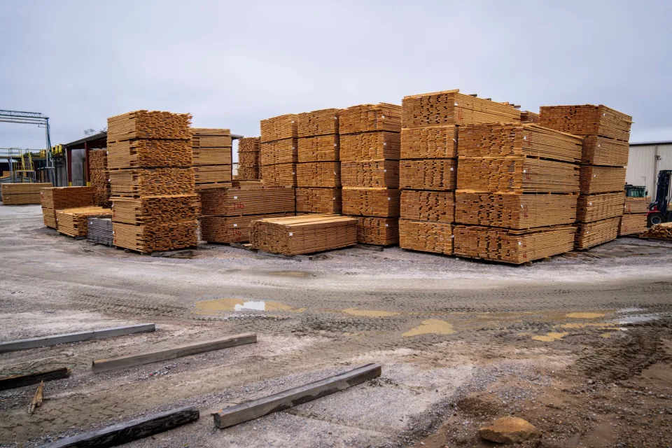 Thép hộp mạ kẽm 3x6 kèm cắt theo yêu cầu
